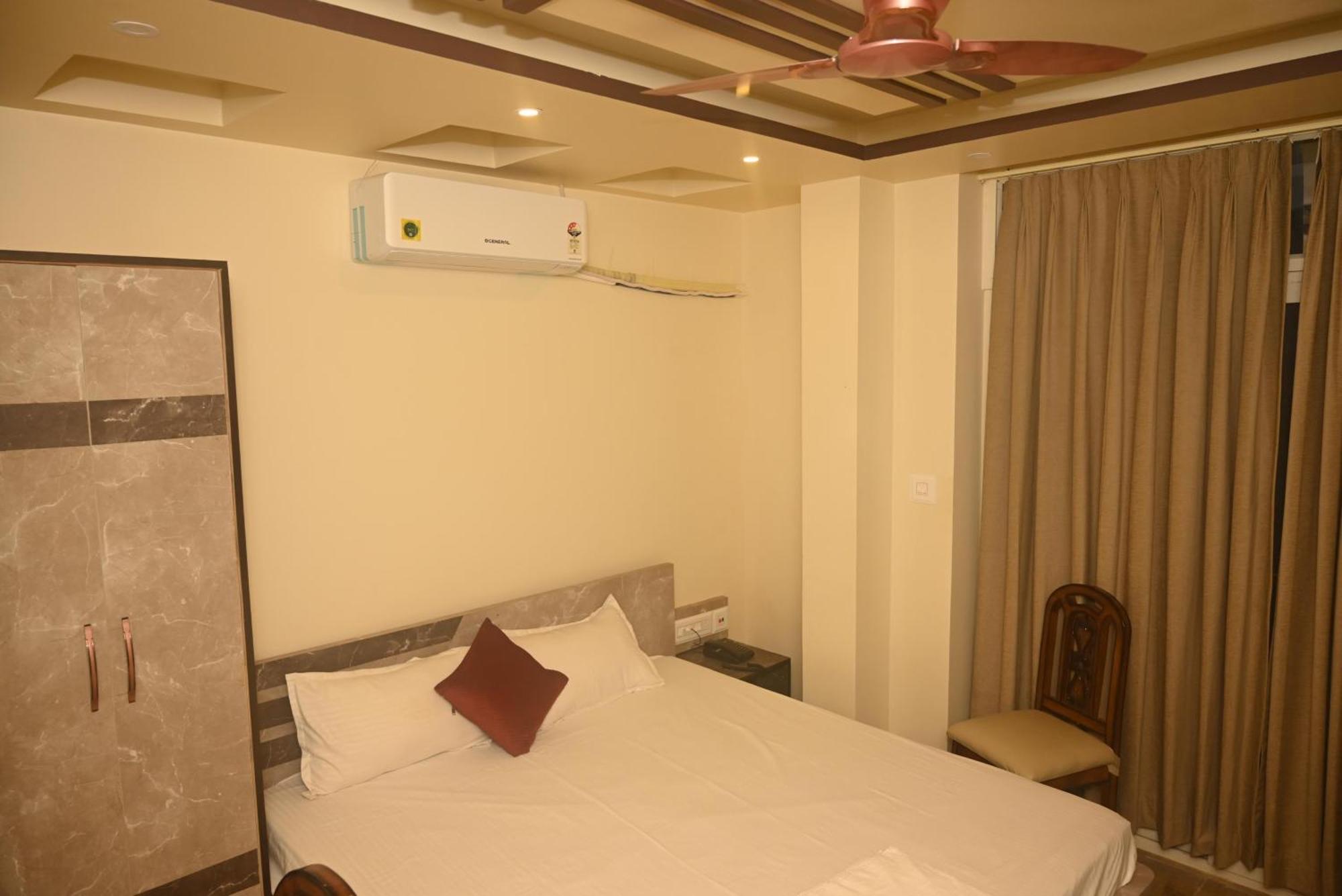 Sea Wood Hotel ดีกา ภายนอก รูปภาพ